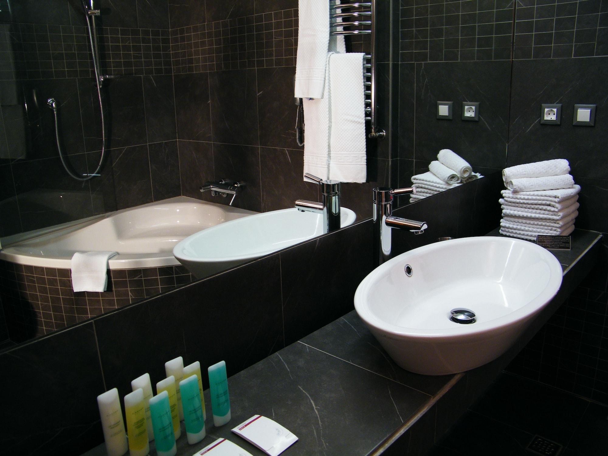 Hotel President Zagreb Ngoại thất bức ảnh